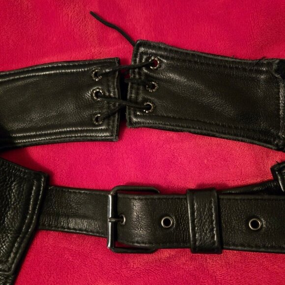 U.S. Made Co Black Leather Chaps Motorcycle Adjustable Waist Size XL Side Zip - Picture 5 of 7